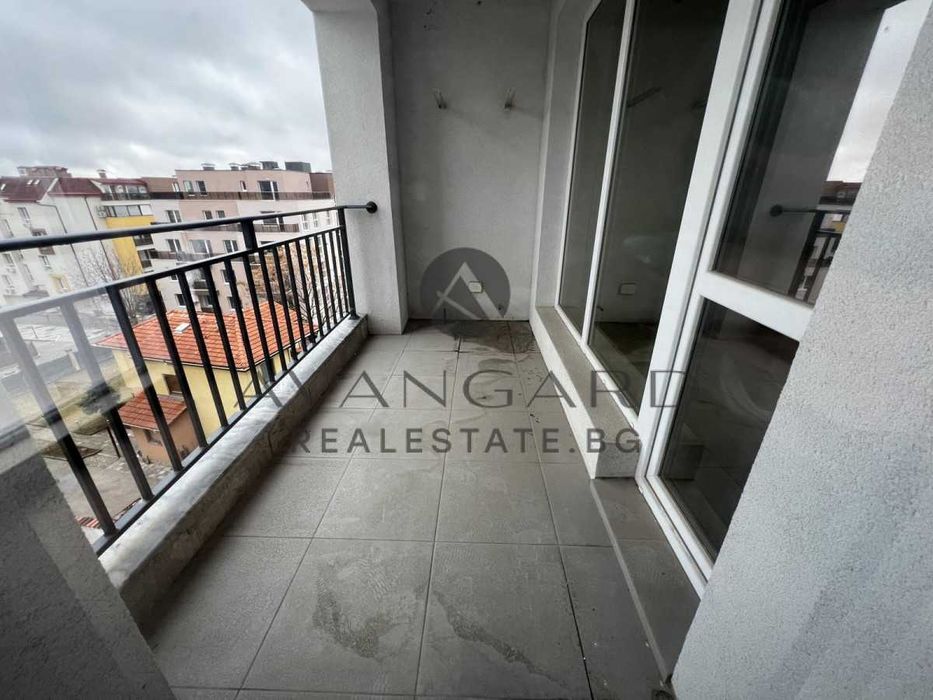 Продава се Двустаен апартамент в Пловдив, Христо Смирненски - 82 кв.м за 1391 €/кв.м - Снимка #6