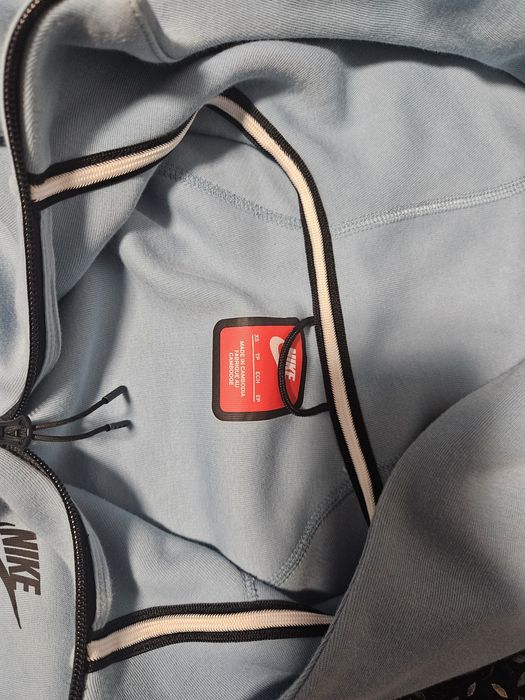 Hanorac Nike Tech Fleece XS