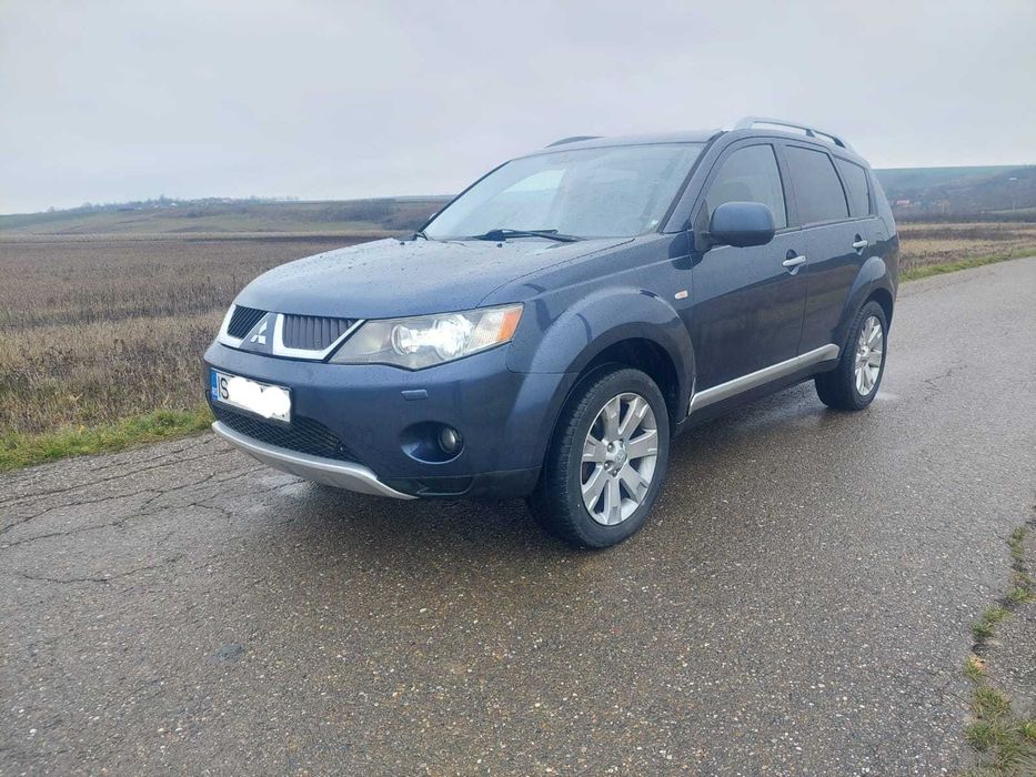 Vând/Schimb Mitsubishi Outlander 2008, 7 locuri