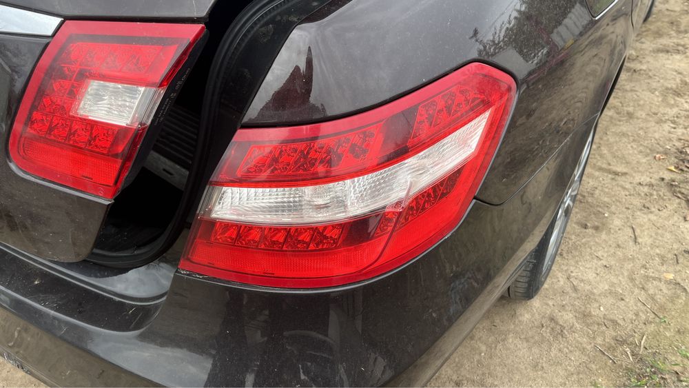 Tripla stop stanga dreapta mercedes e class w 212 piese dezmembrari