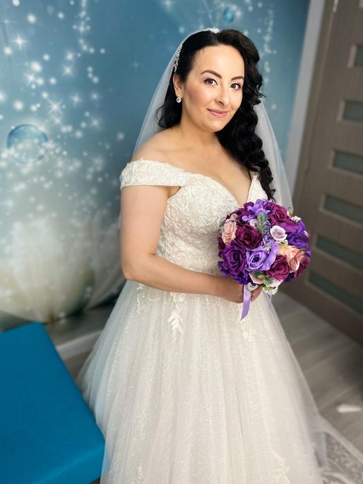 Vand rochie de mireasa