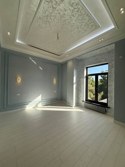 срочно продается Евродом циалковиский 2-соток 3-уровень 6-комнат 4-сан