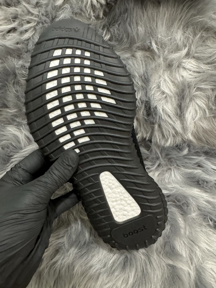 36-46 Yeezy 350 Dazzling Blue