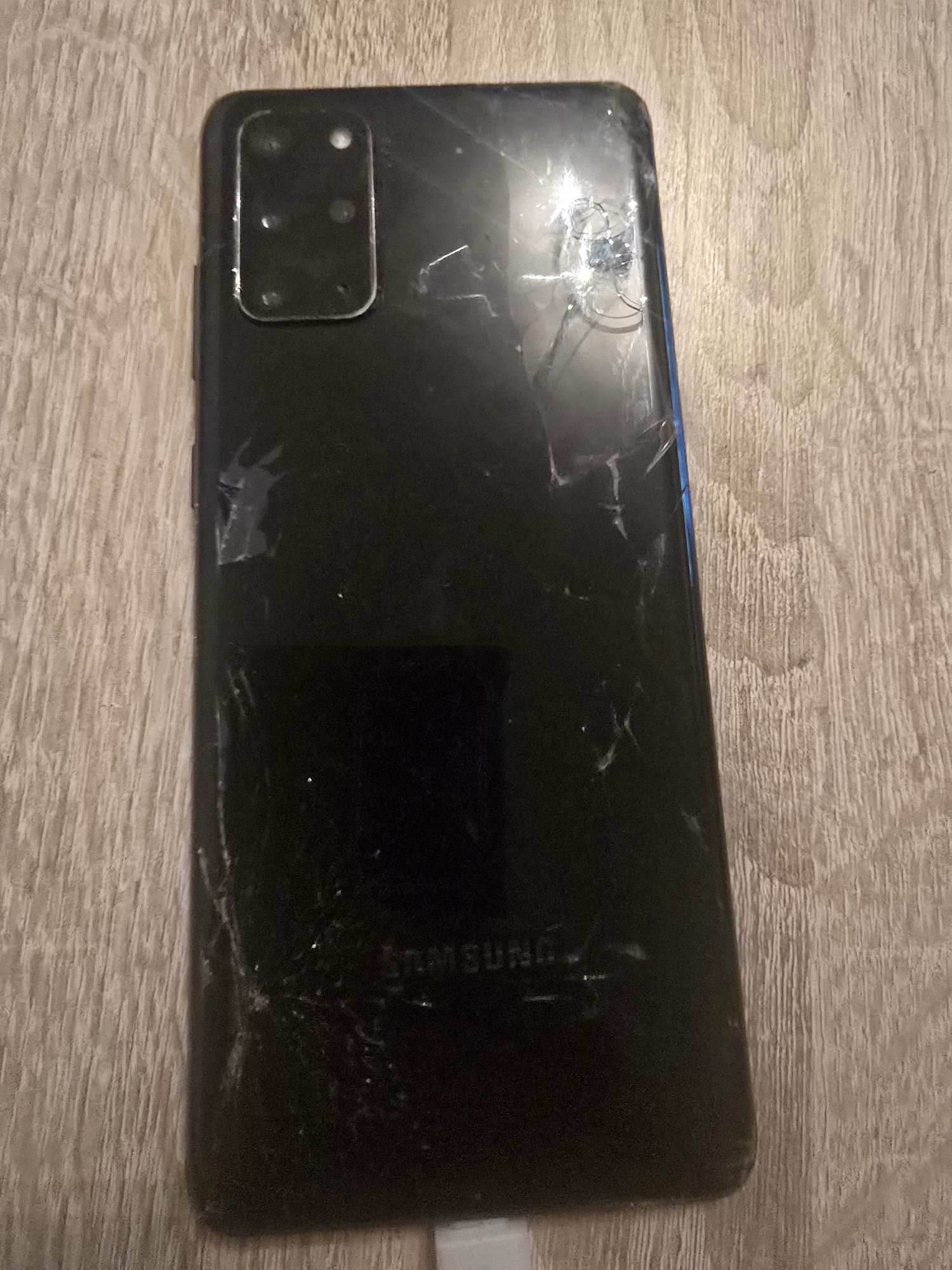 S20 Plus за части