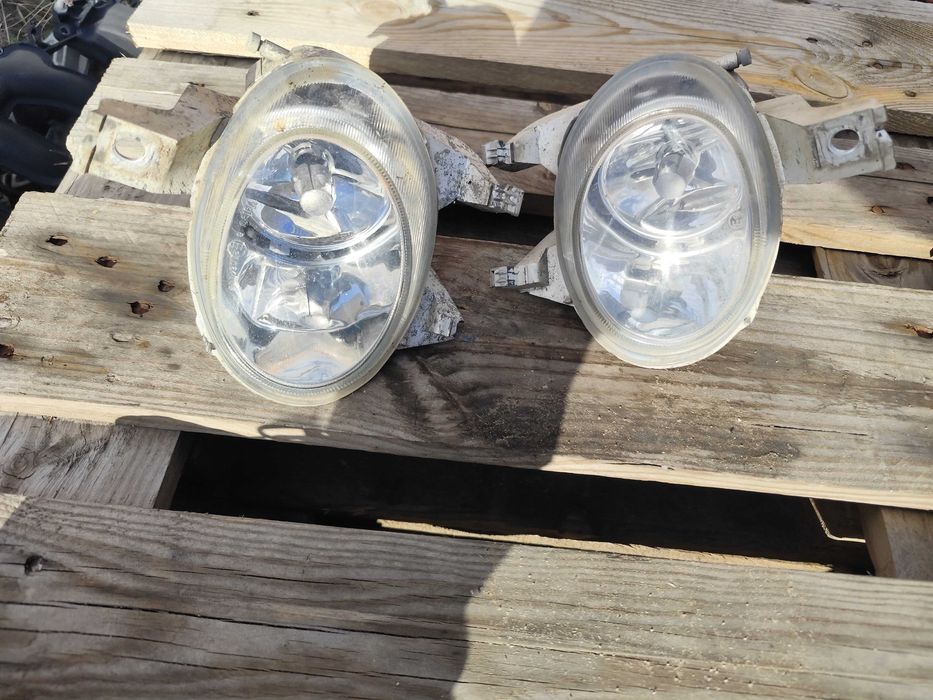 Халогени Пежо 206