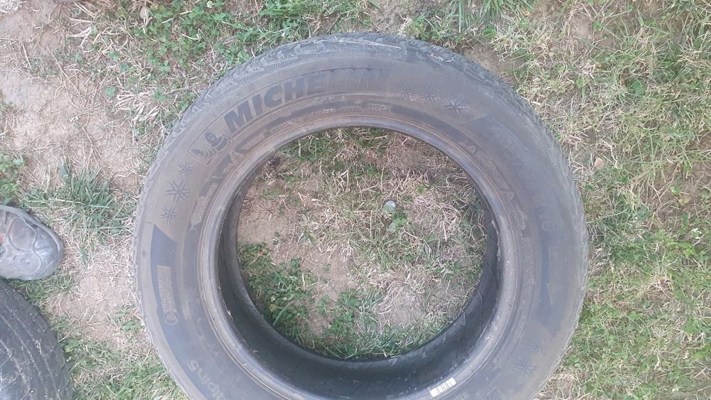 Garnituri slanzi michelin 205 / 60 R16