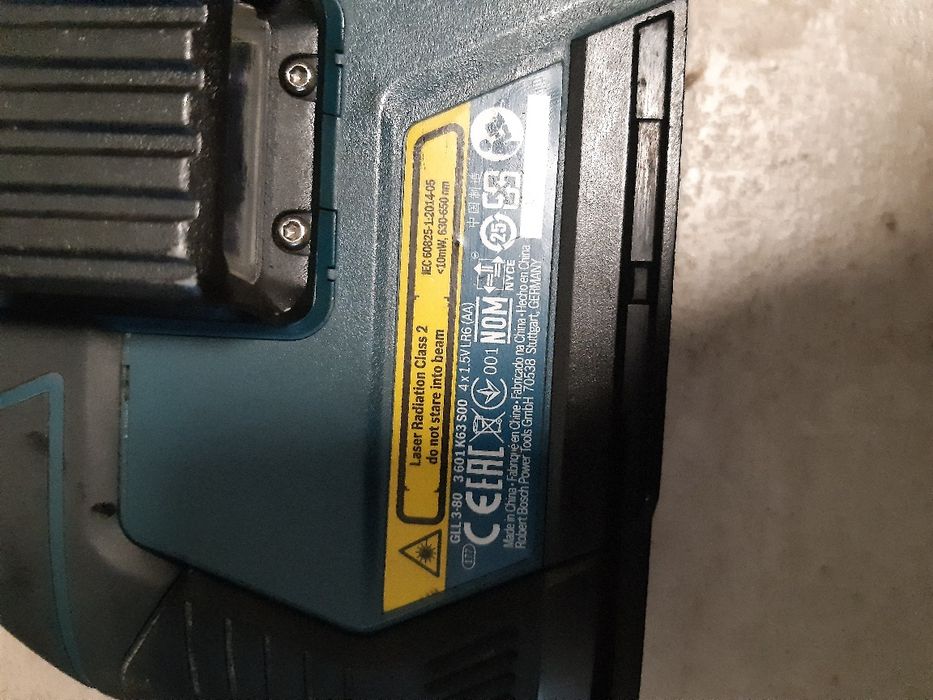 Laser Bosch GLL 3 80 cu 3 linii 360 grade