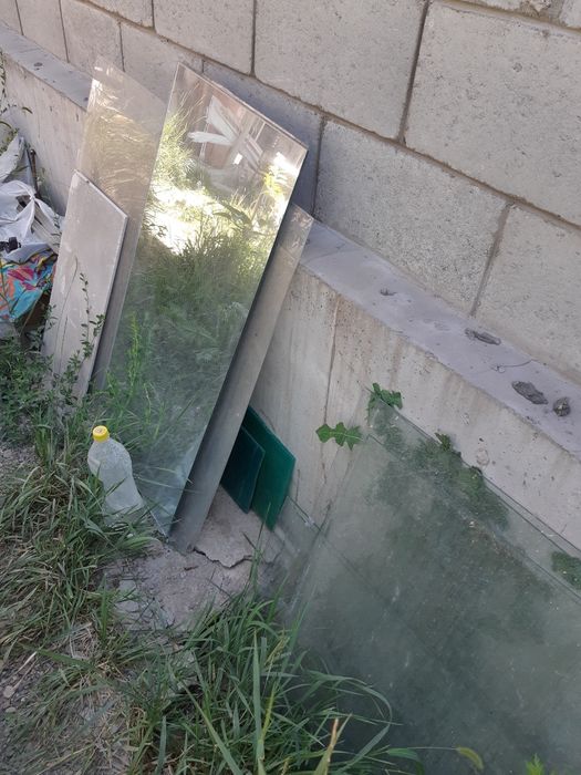 Продам зеркало размер 1.0х0.6