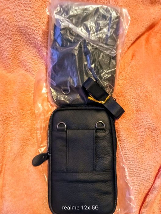 Чантичка 2 модела  , черна от естествена кожа