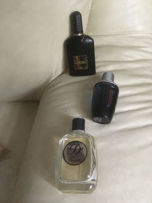 мъжка козметика И eau de cologne..