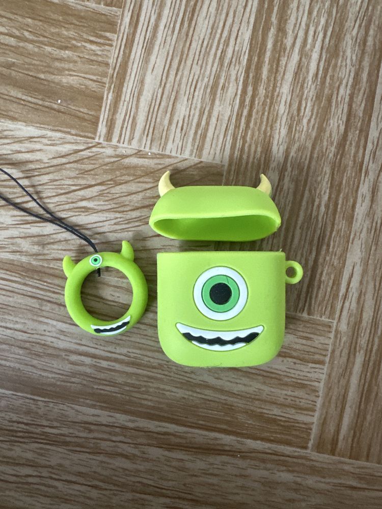 Чехлы на airpods 1,2
