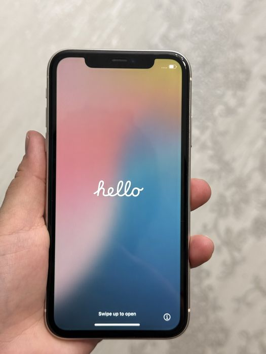 Продам Iphone 11