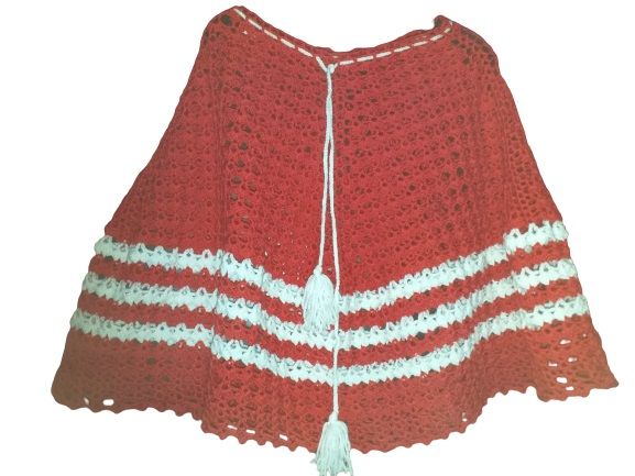 Pelerina tricotata fete