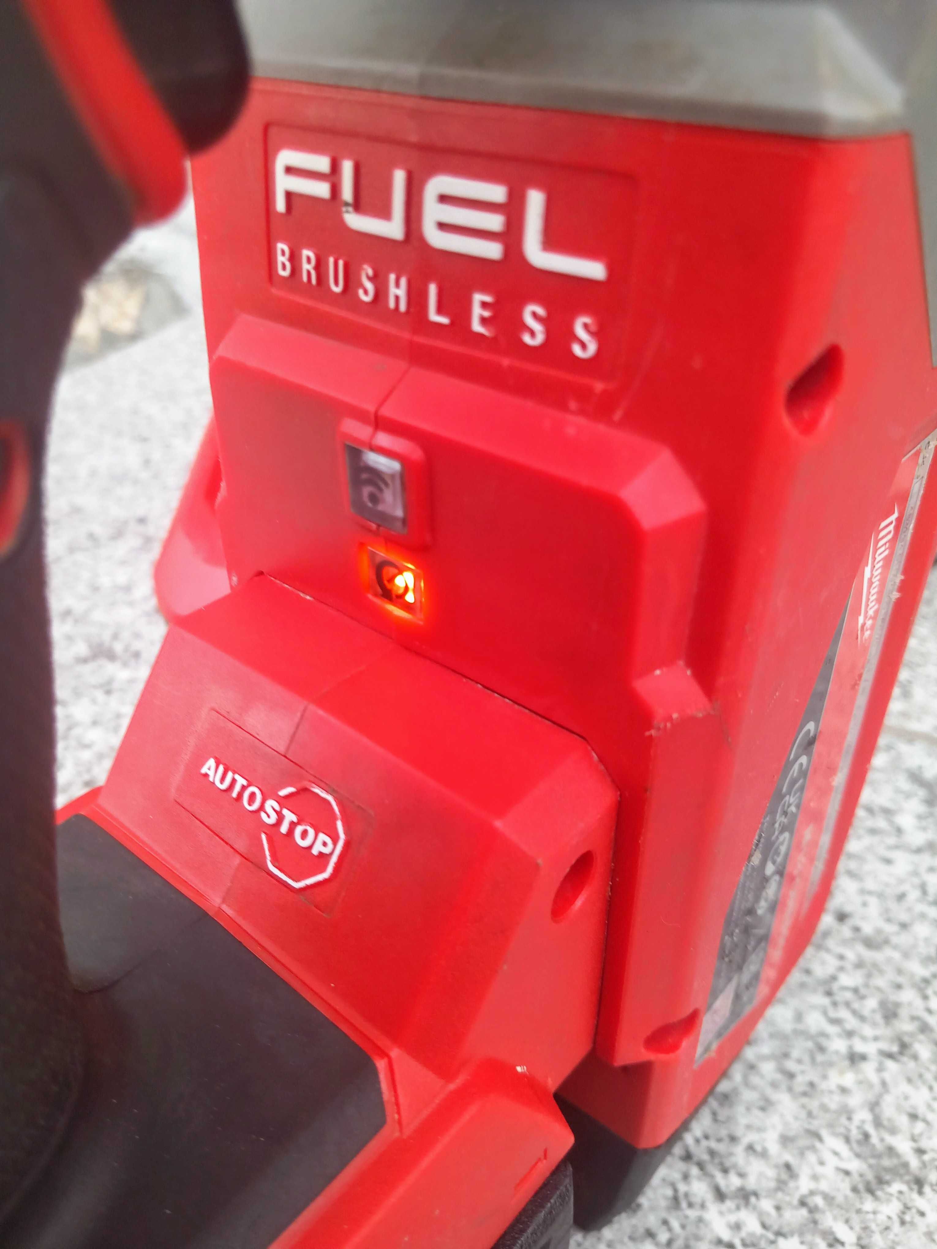 Milwaukee M18 ONEFHX Перфоратор