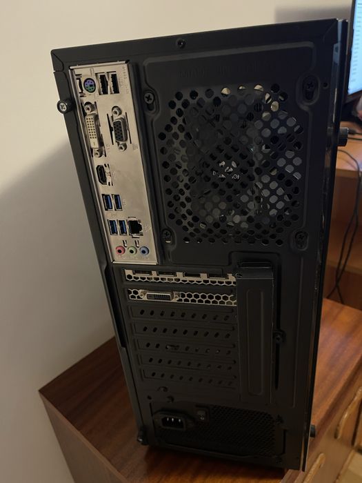 PC Gaming i5 8600 4.3GHz; GTX 1080; 32GB RAM