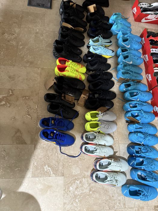 Vind ghete nike fotbal