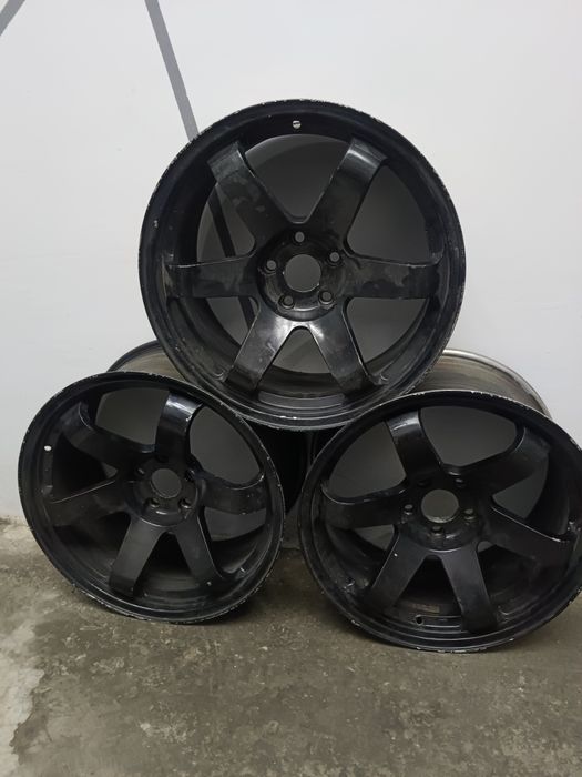 volk racing R18 J9 сотилади йоки обмен