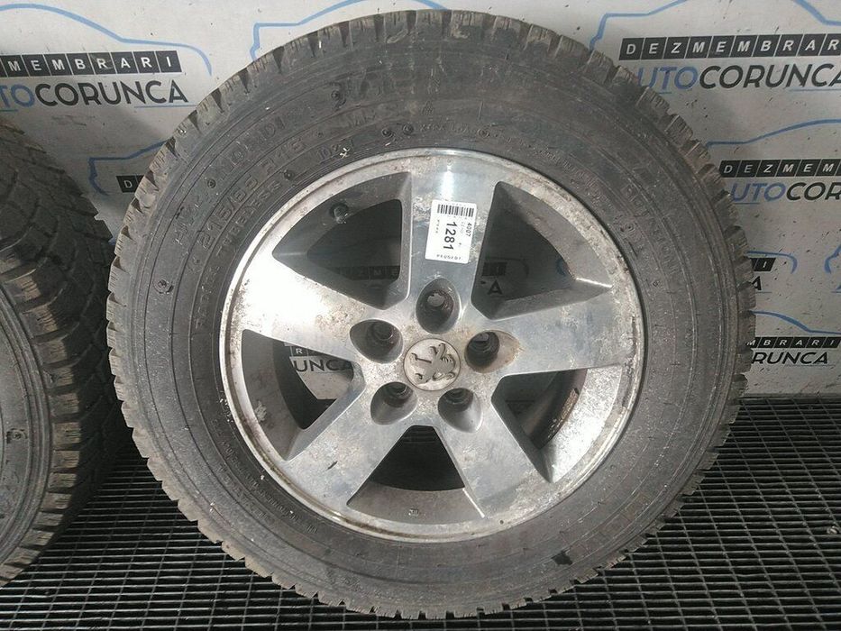 Jante aliaj Peugeot 4007 2007 - 2012 (1281) R16 Cu anvelope. 215/65 R16 et38