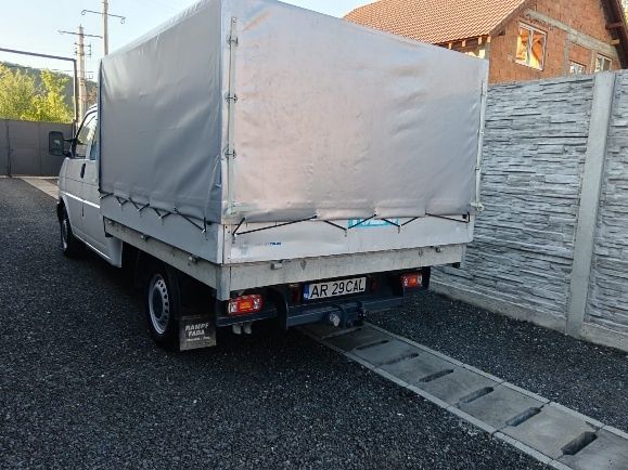 Wolksawen Transporter