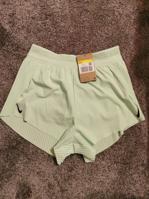 Nike Къси панталонки S