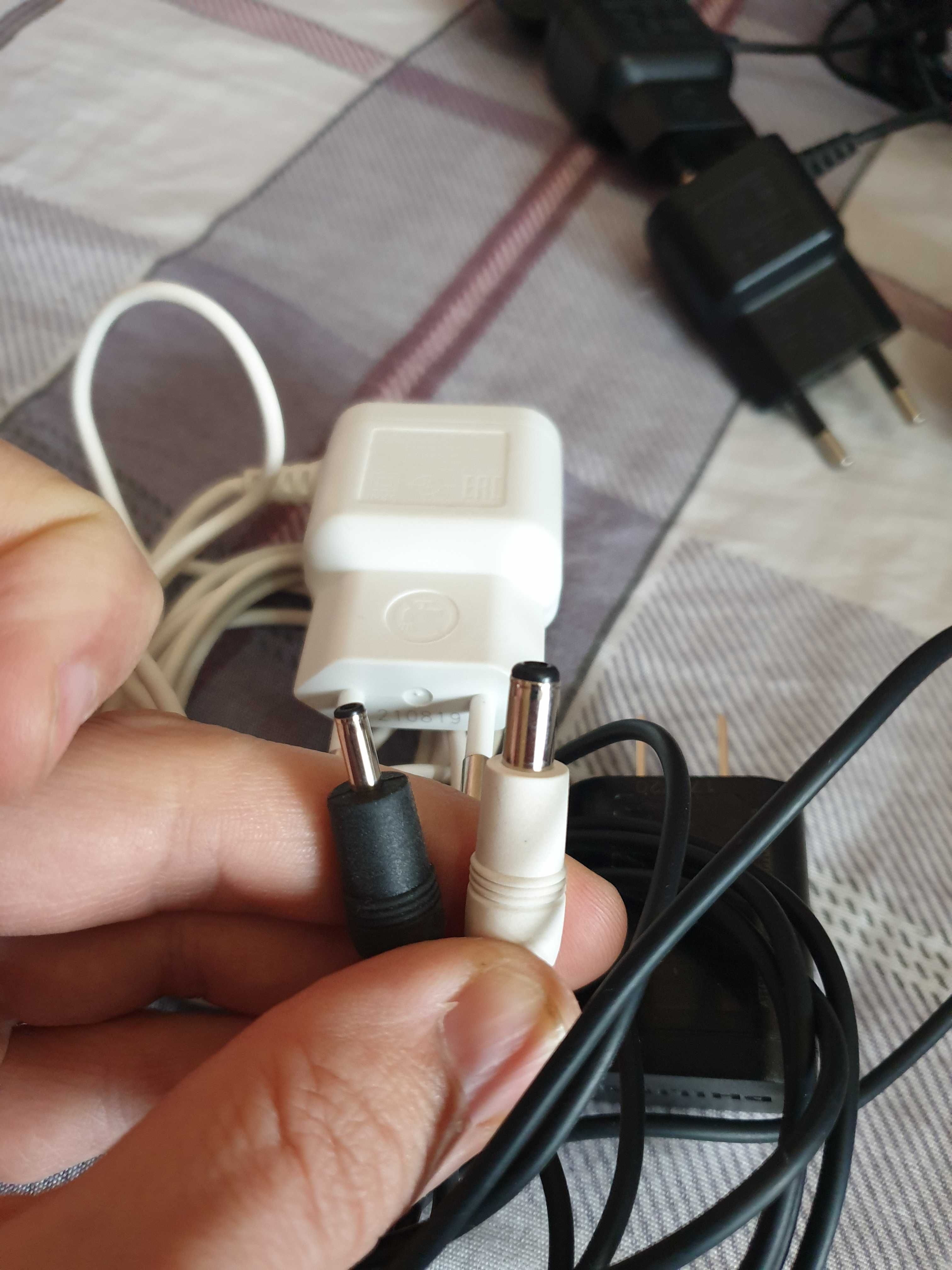 Продам оригинальное зарядное устройство Philips