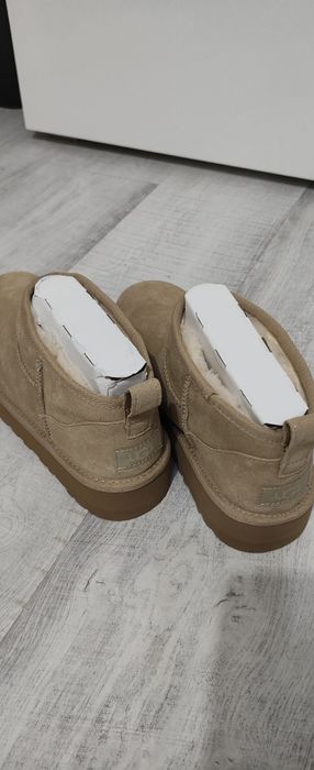 UGG mini mărime 36