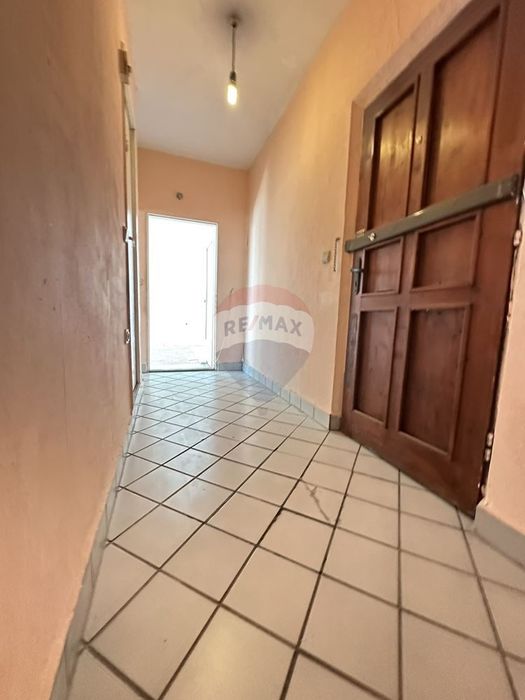 Продава се Двустаен апартамент в Варна, Автогара - 61 кв.м за 1804 €/кв.м - Снимка #10