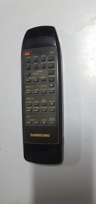Vând telecomenzi originale, universale și pilot!