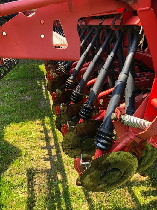 Semănătoare păioase cu discuri Maschio , Potinger