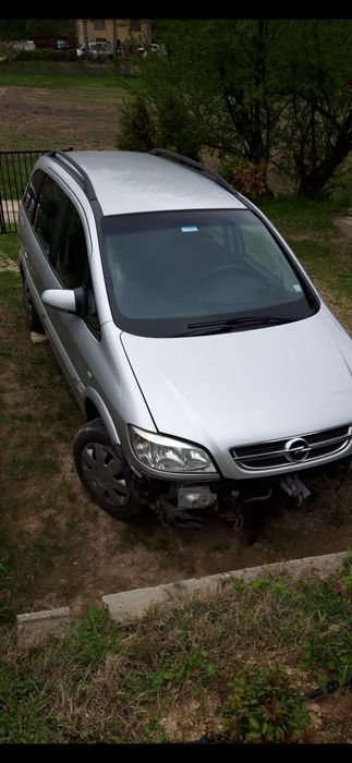 Части за Опел Зафира А