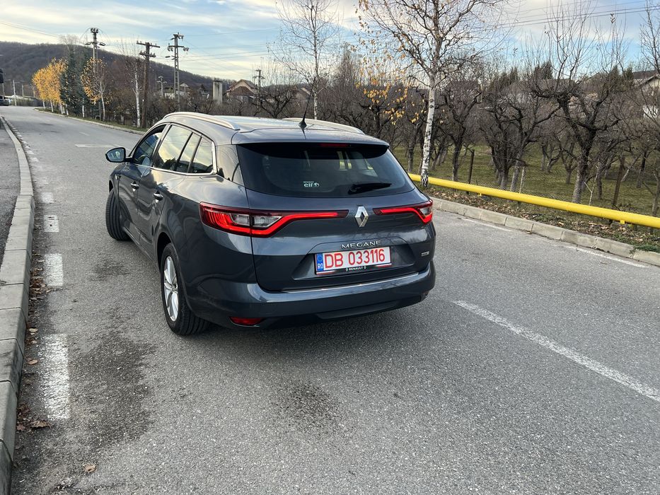 Vand Renault Megane 1.5 diesel 2017 !
