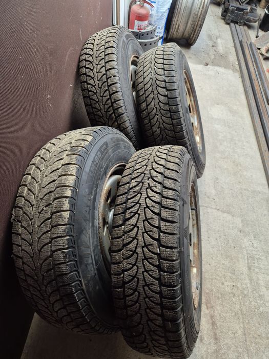 Roti iarna Toyota Hilux, cauciucuri iarna 205 80 r16