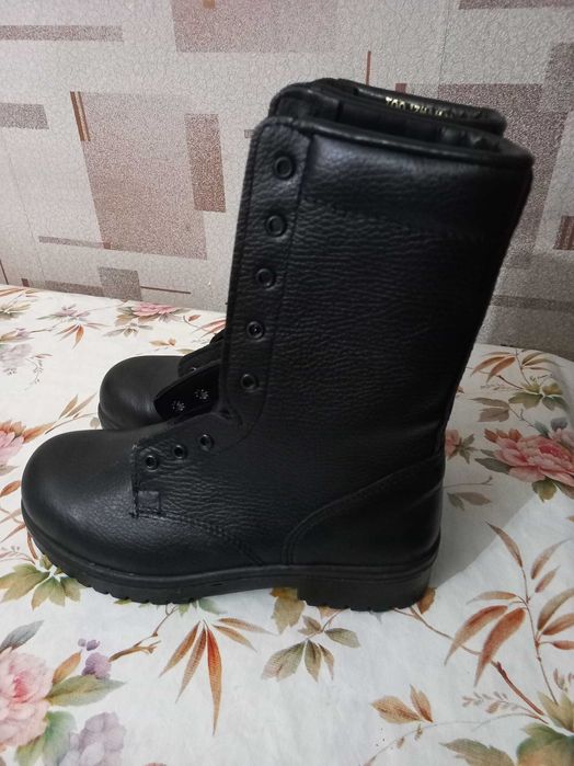 Продам летние берцы