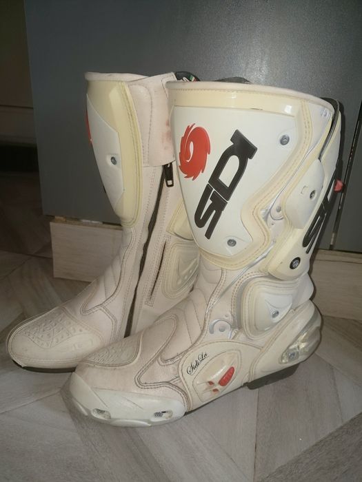 Cizme  moto mărimea 38