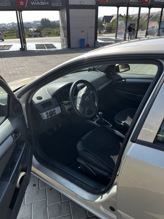 Opel astra h 2005 , 1.4 benzina , 90 cp