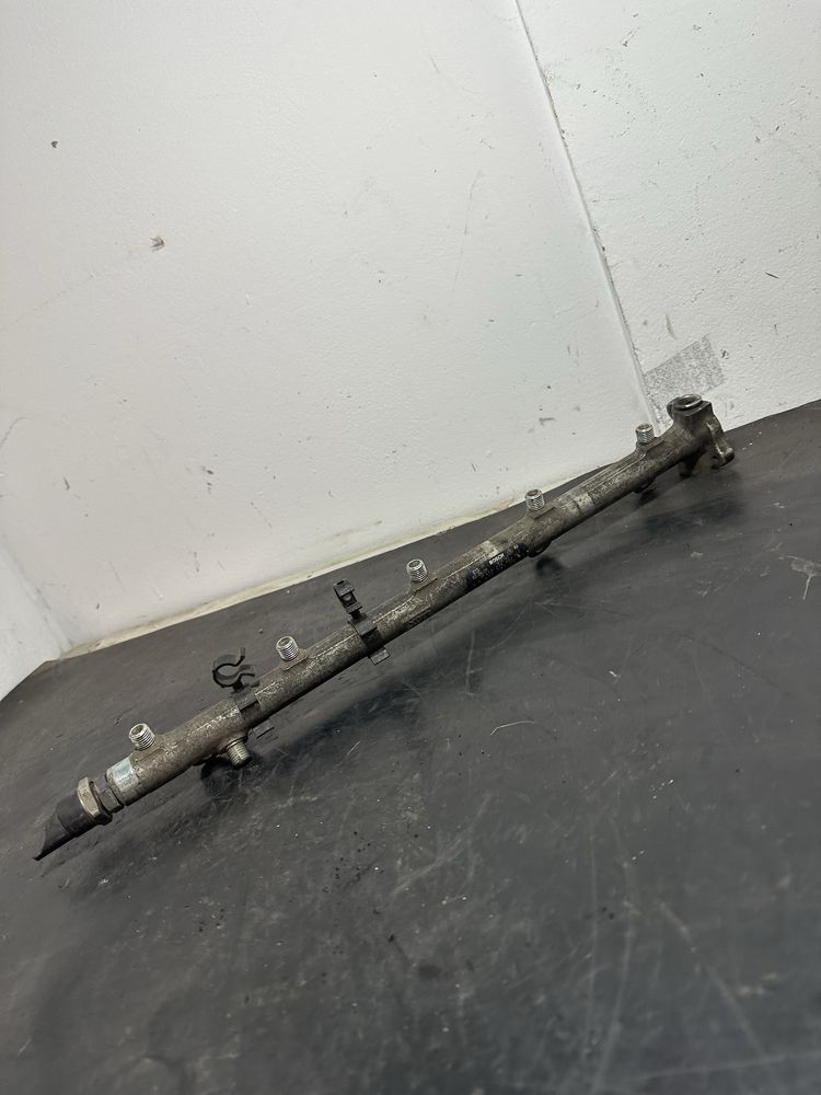 Rampa injectoare Mercedes Sprinter 316 CDI 2.7 CDI ML270 A6120700095