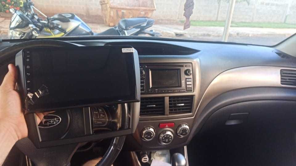 Navigatie Android Subaru Forester Impreza Waze YouTube GPS BT USB