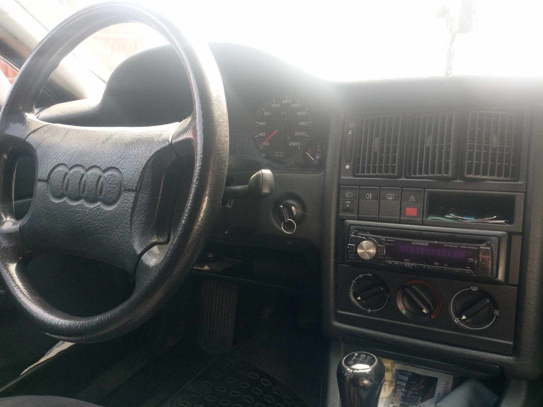 Audi 80 autoturism