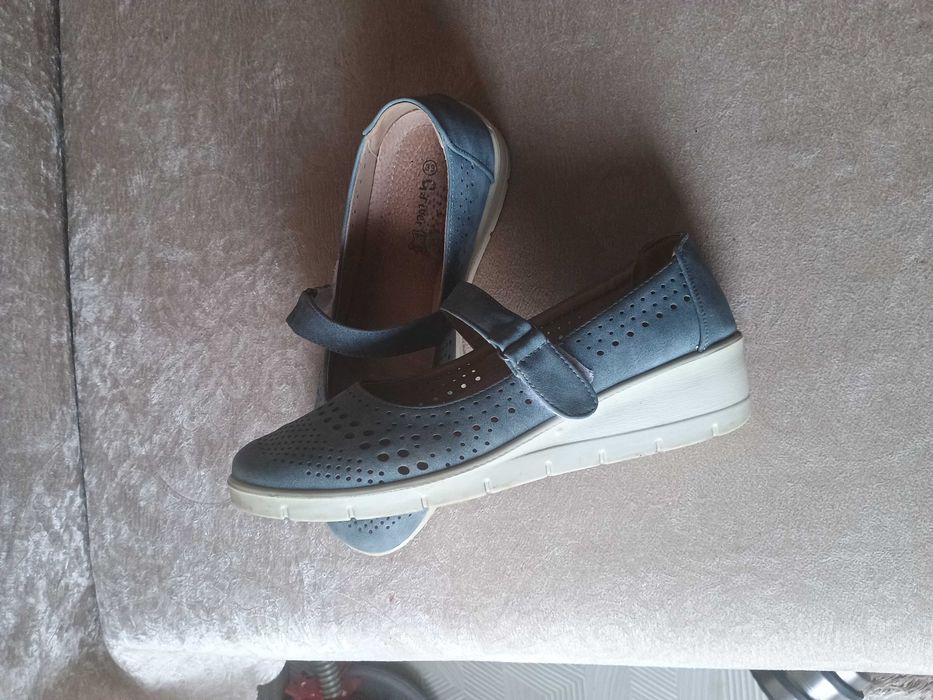 ВСИЧКО по 15лв! МНОГО запазени и красиви