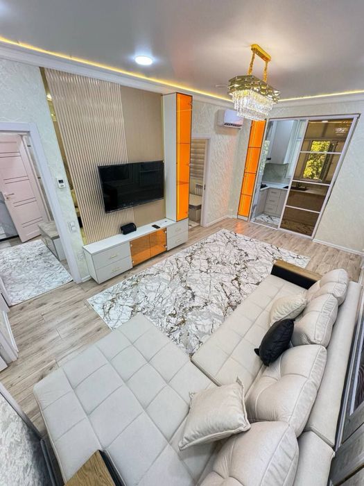 Срочно продаётся квартир метро чиланзар