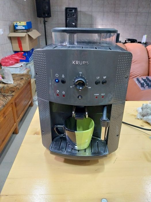 Expresor Krups ea81 în stare buna