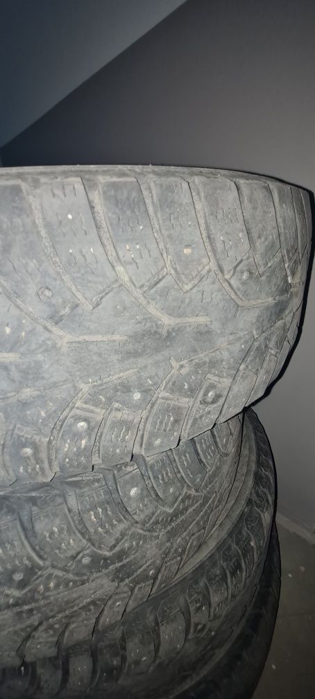 Зимние шипованные шины. Nokian Nordman 5. 185/65R15 92T
