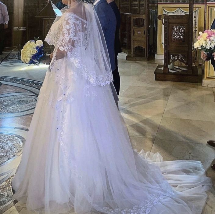 Rochie mireasa, maneca scurta M-38