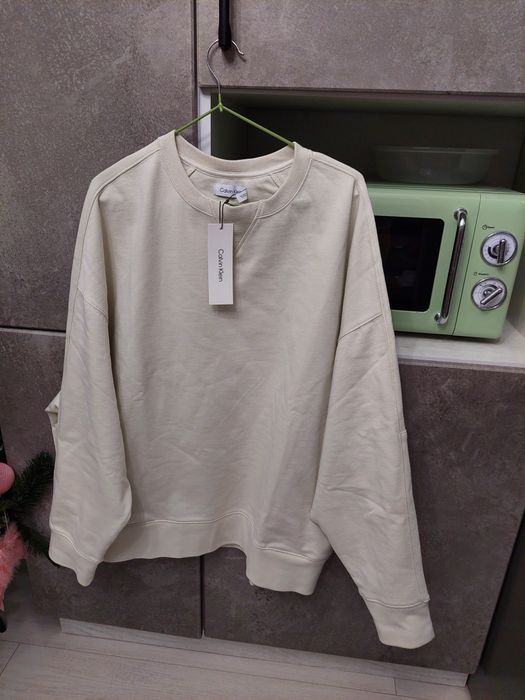 Свитшот новый Calvin klein