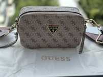 Geanta GUESS roz