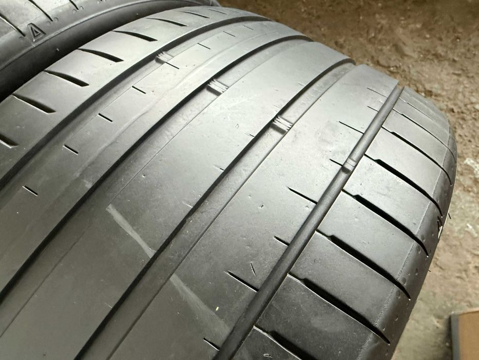 2x Anvelope Vara 255/35 R19 - Falken Azenis FK520