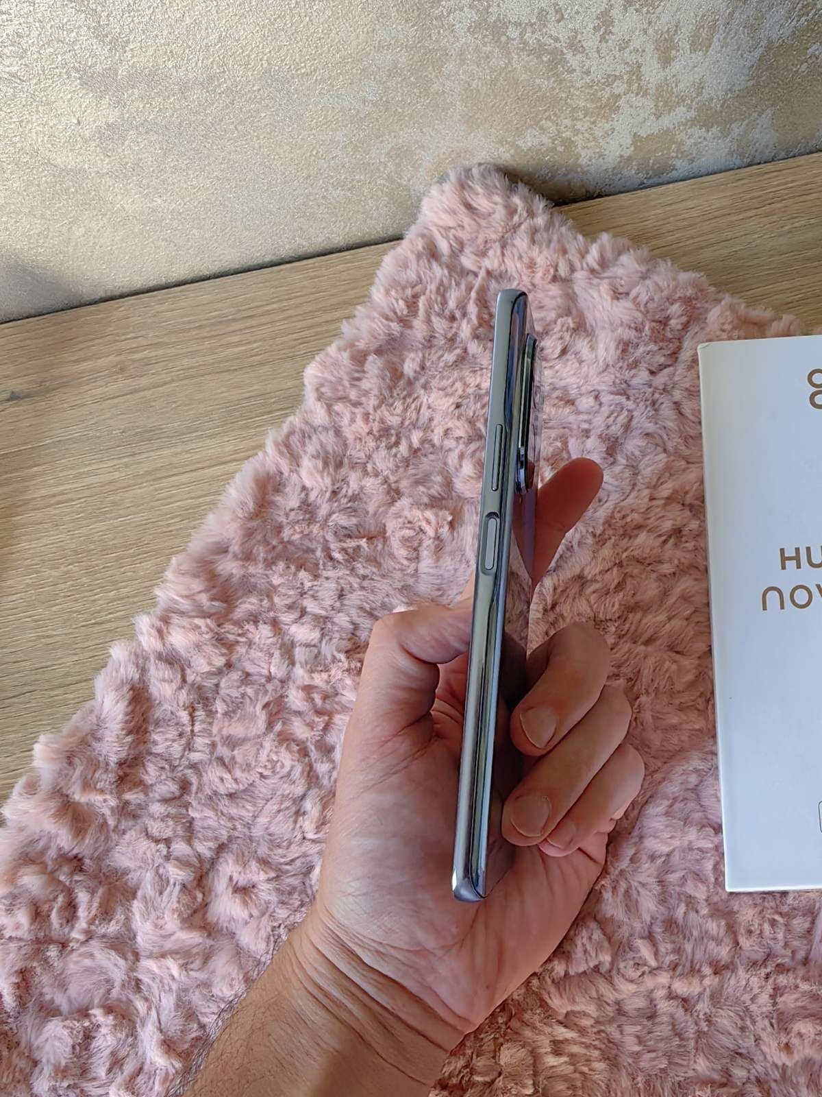 Перфектен Huawei nova 9 SE, като нов!