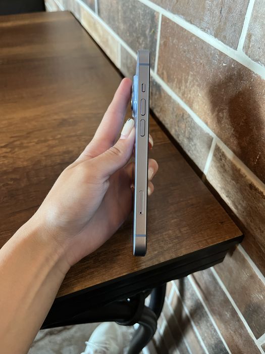 Iphone 14 128гб.