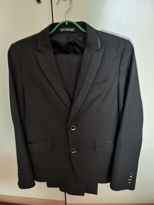 Отдам костюм на мальчика