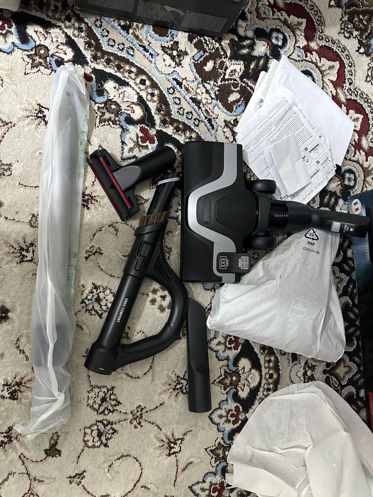 Пылесос Tefal X-Trem Cyclonic Effitech TW7C71EA